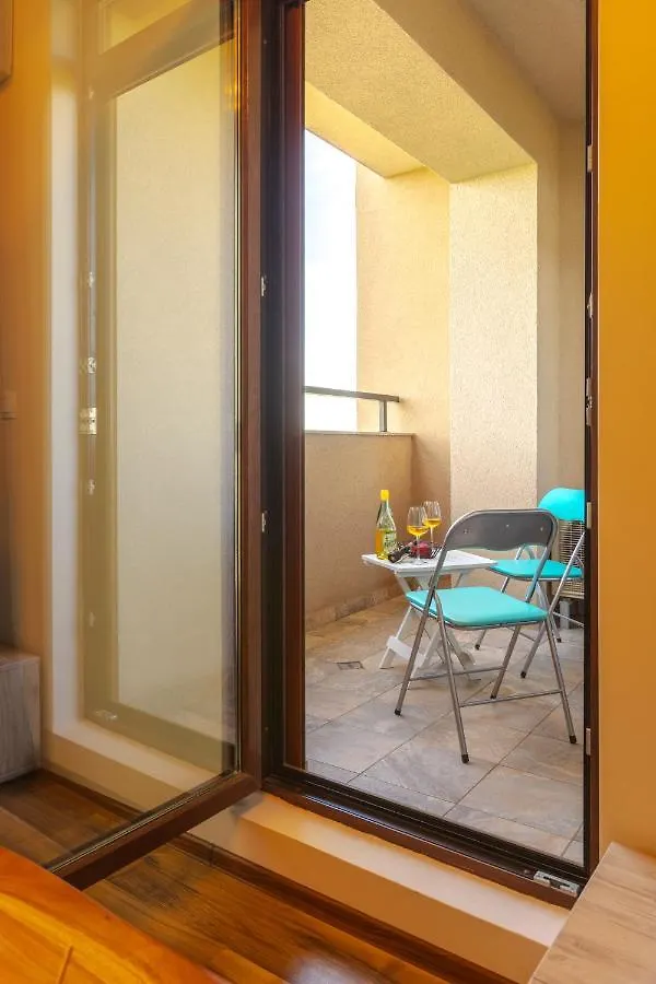 Burgas Residence 809